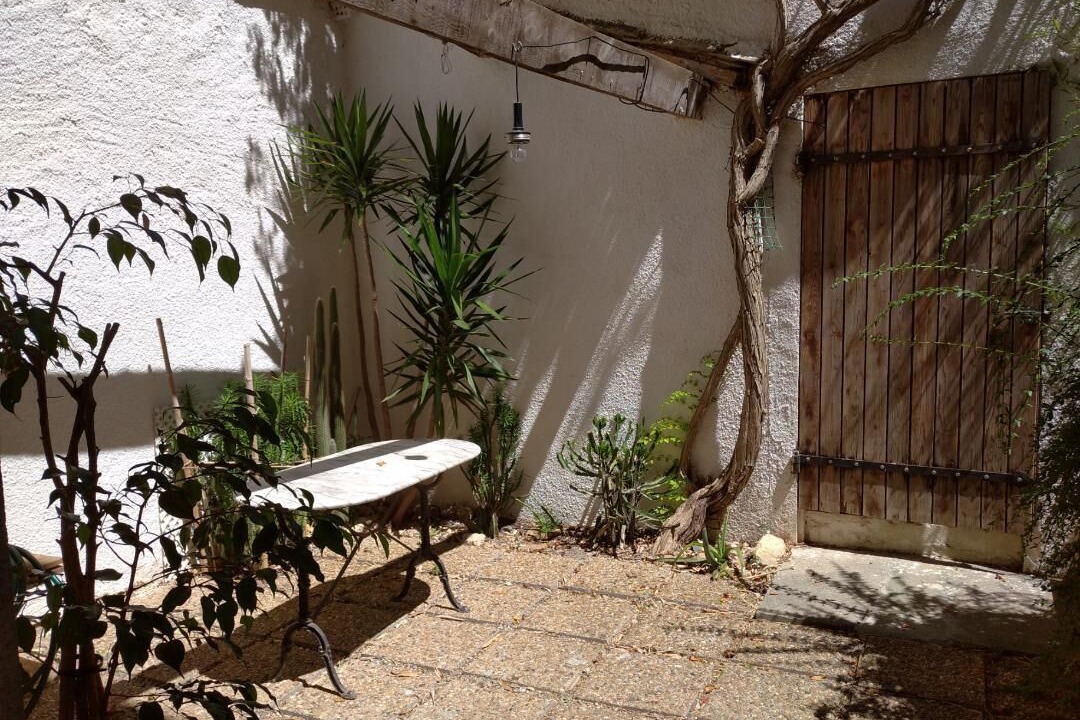 Photo of Patio Balcony in Salles-d'Aude