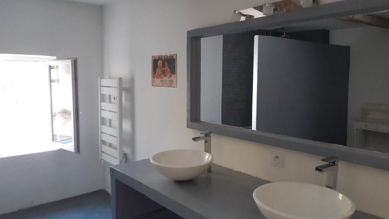 Photo of Bathroom in Salles-d'Aude