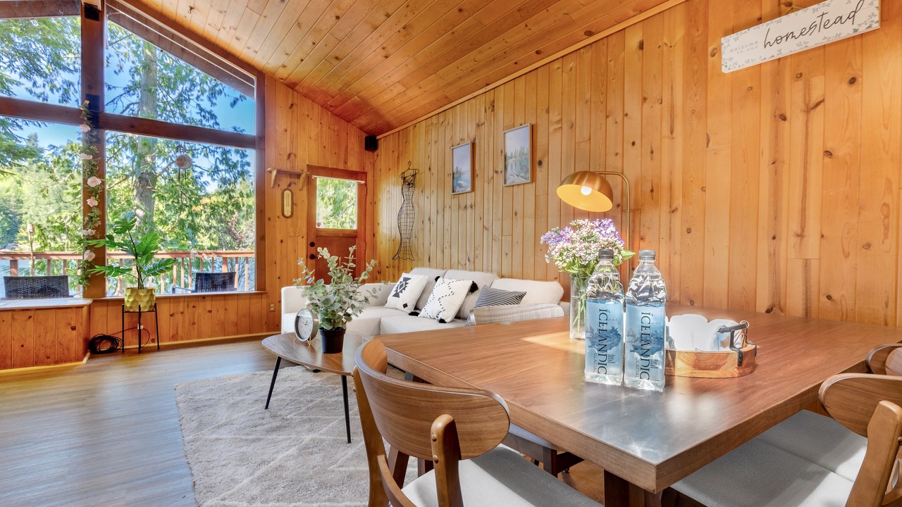 Photo of Others in Black Diamond