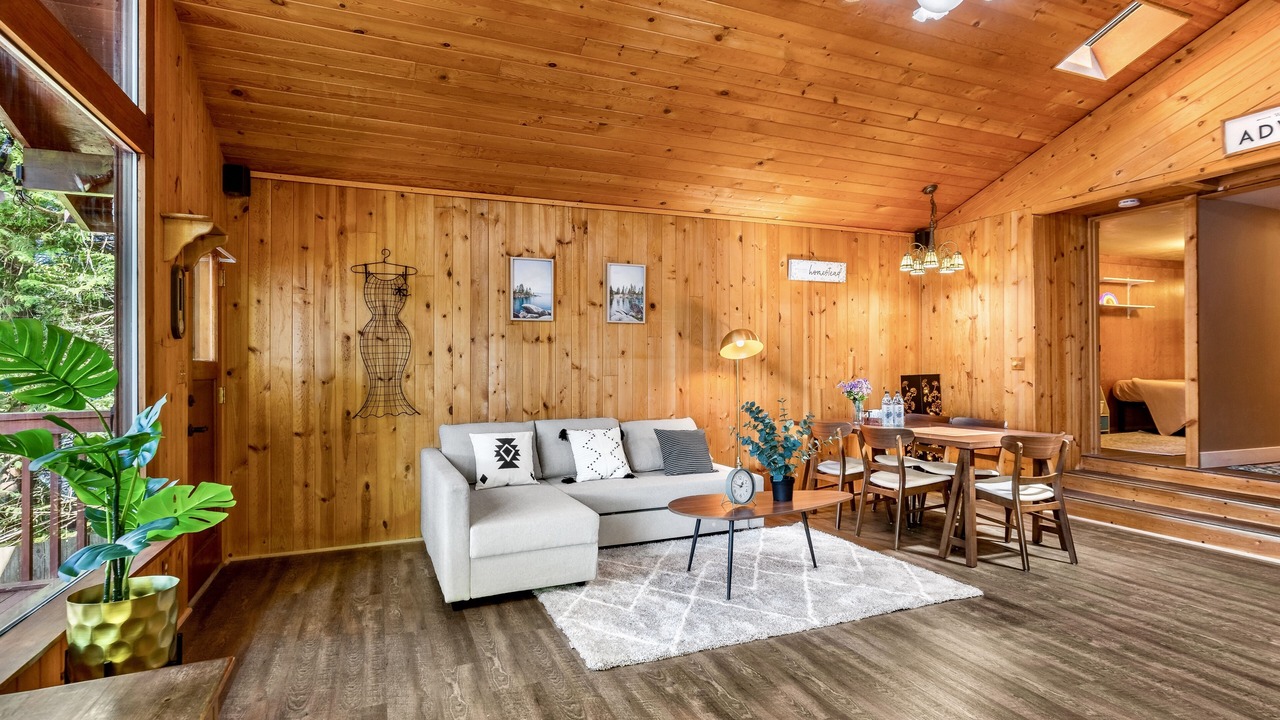 Photo of Livingroom in Black Diamond