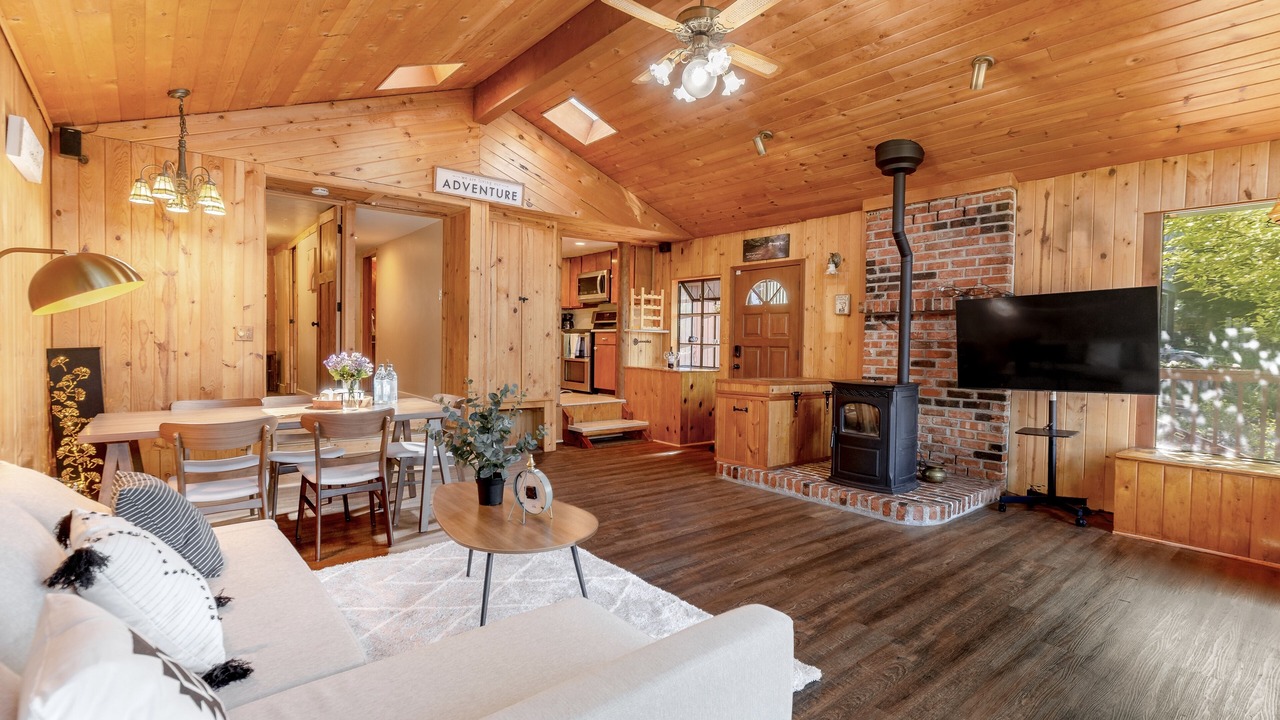 Photo of Livingroom in Black Diamond