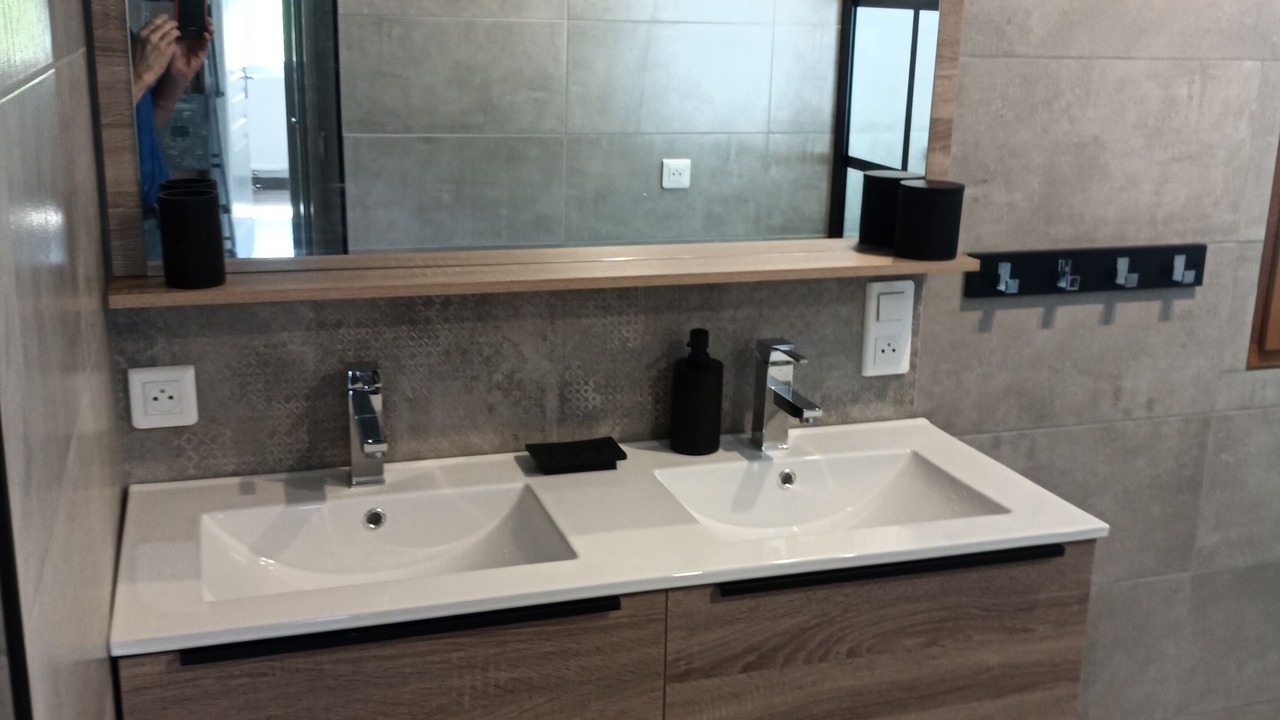 Photo of Bathroom in Chambery