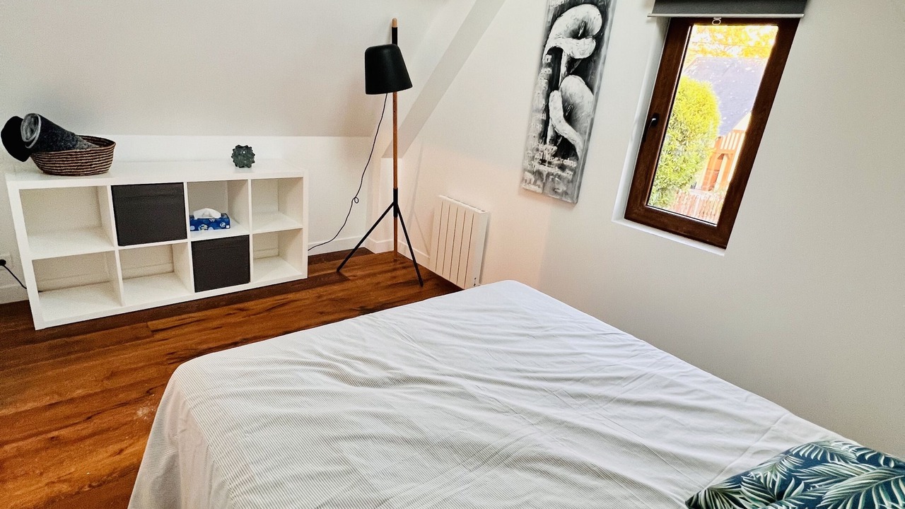 Photo of Bedroom in Bonneville-sur-Touques