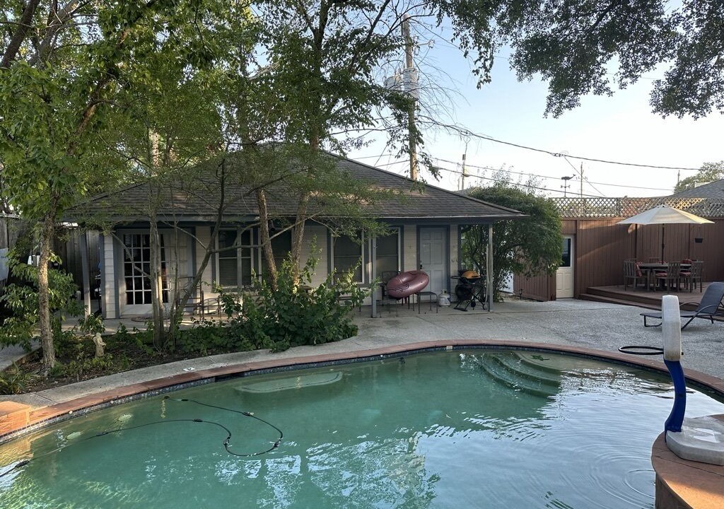 Photo of Outdoor in Neartown