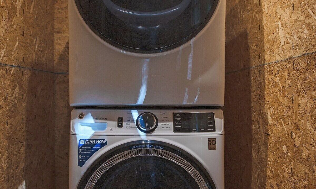 Photo of Others in Benton