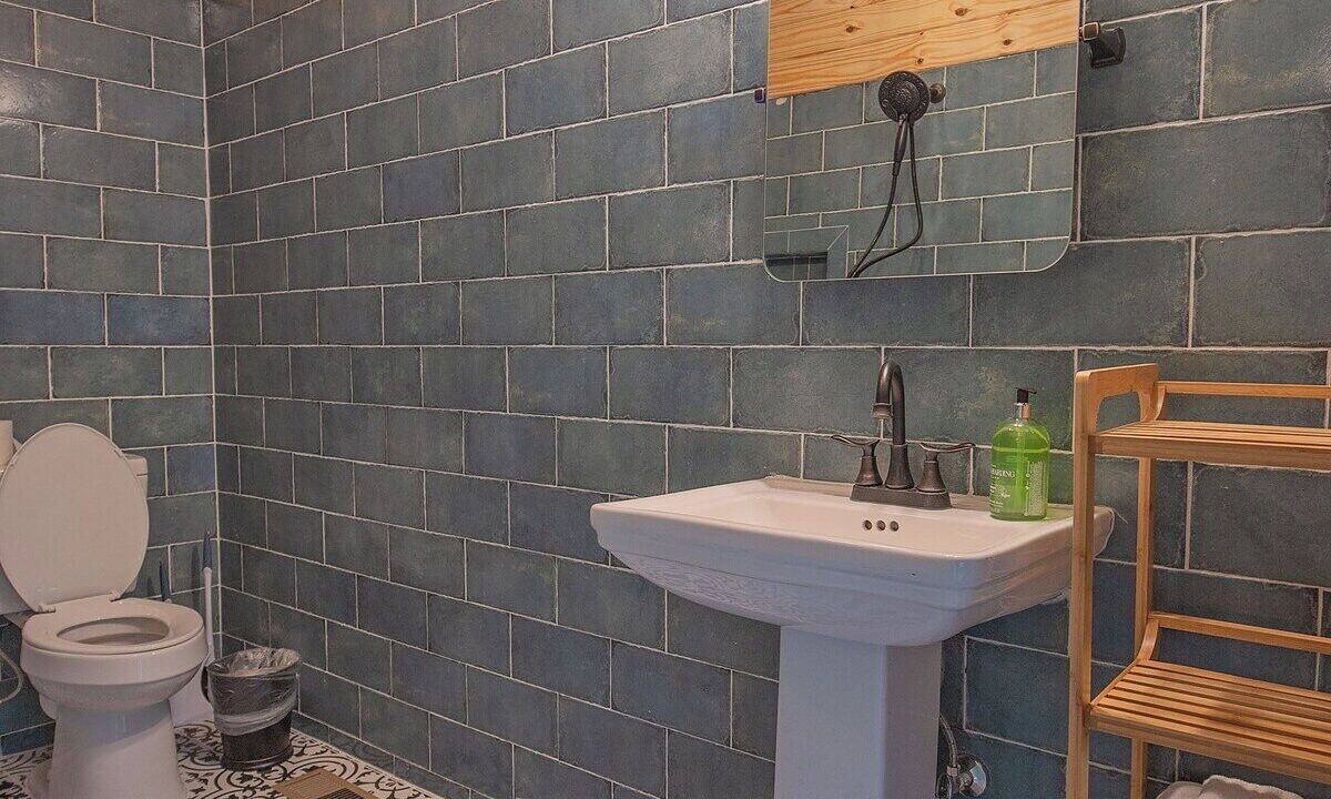 Photo of Bathroom in Benton