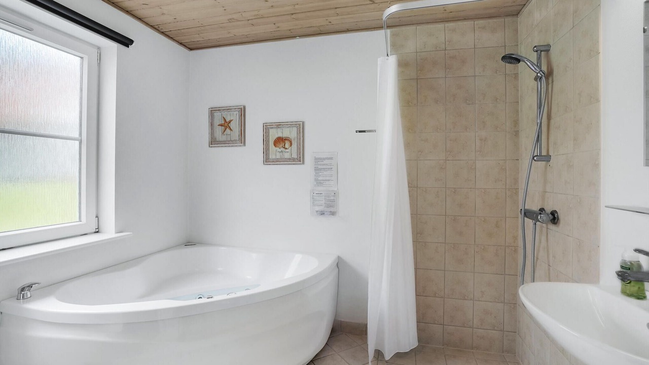 Photo of Bathroom in Grasten