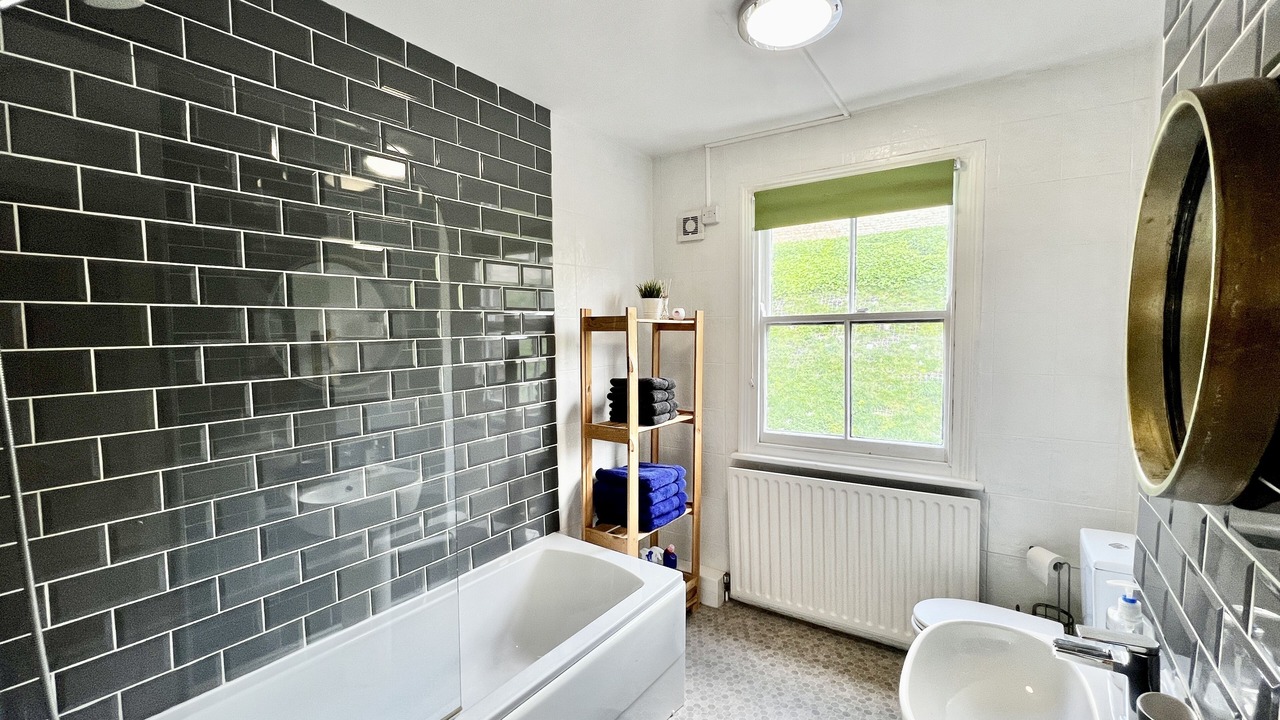 Photo of Bathroom in Lincoln