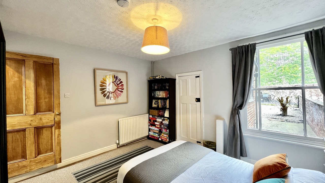 Photo of Bedroom in Lincoln