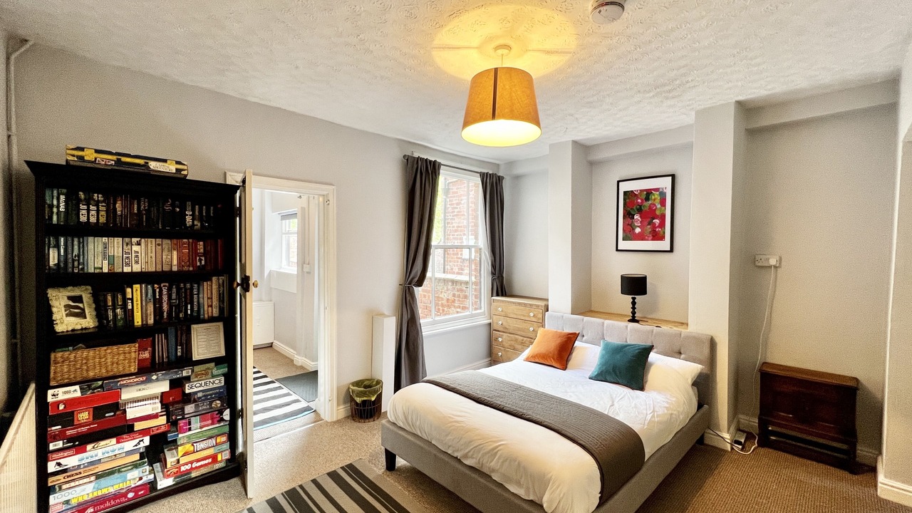 Photo of Bedroom in Lincoln