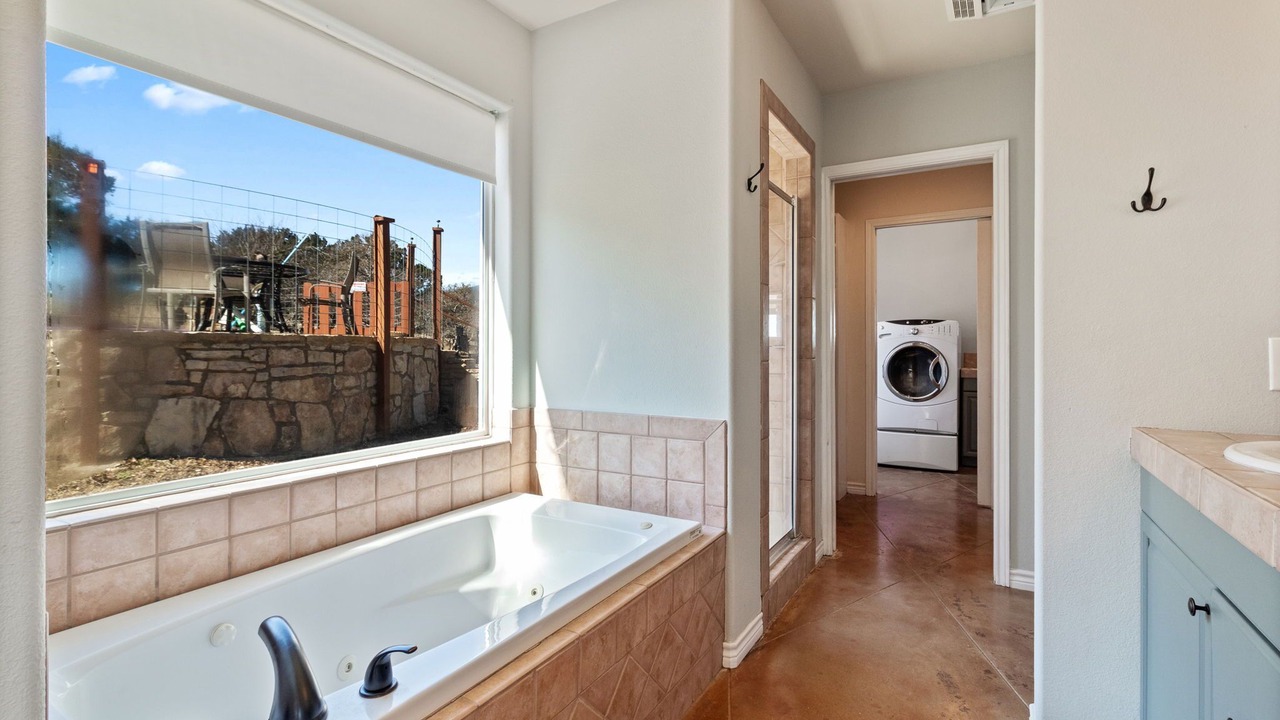 Photo of Bathroom in Harper