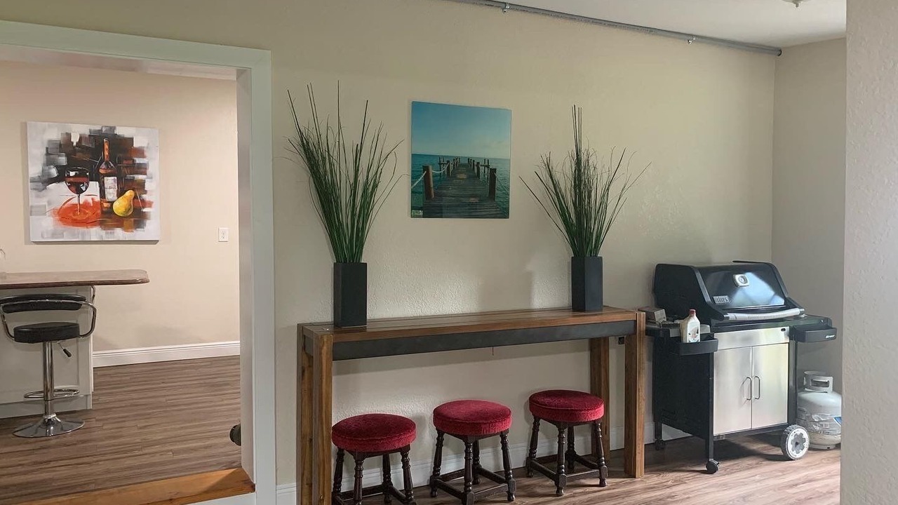 Photo of Others in Conway