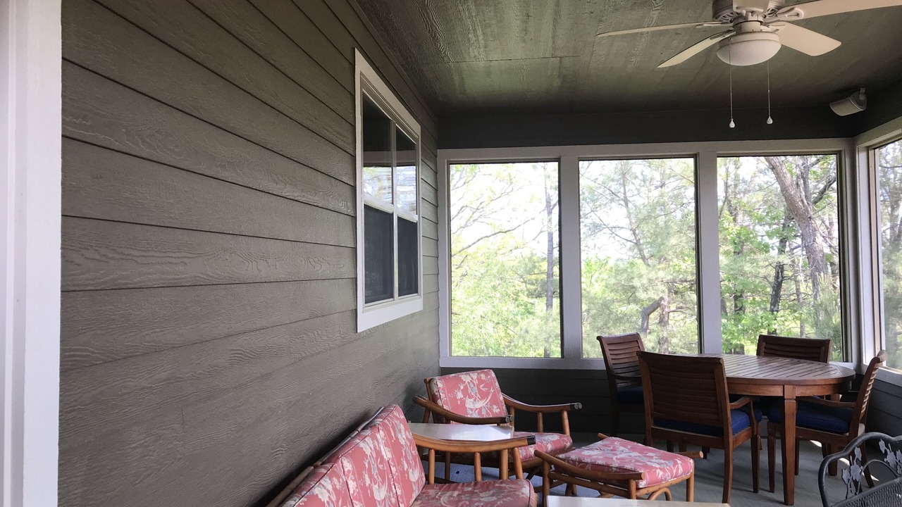 Photo of Outdoor in Pettit