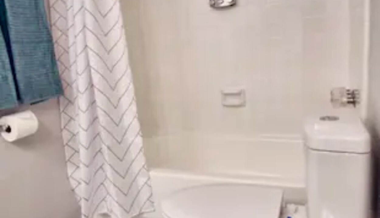 Photo of Bathroom in Spring Branch West