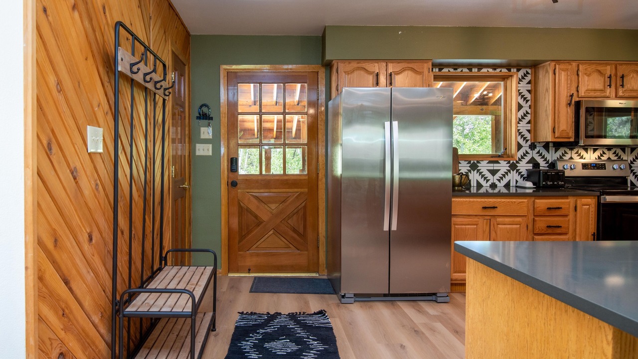 Photo of Kitchen in Mammoth Creek