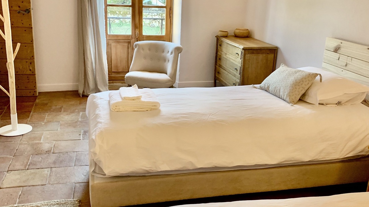 Photo of Bedroom in Saint-Leonard