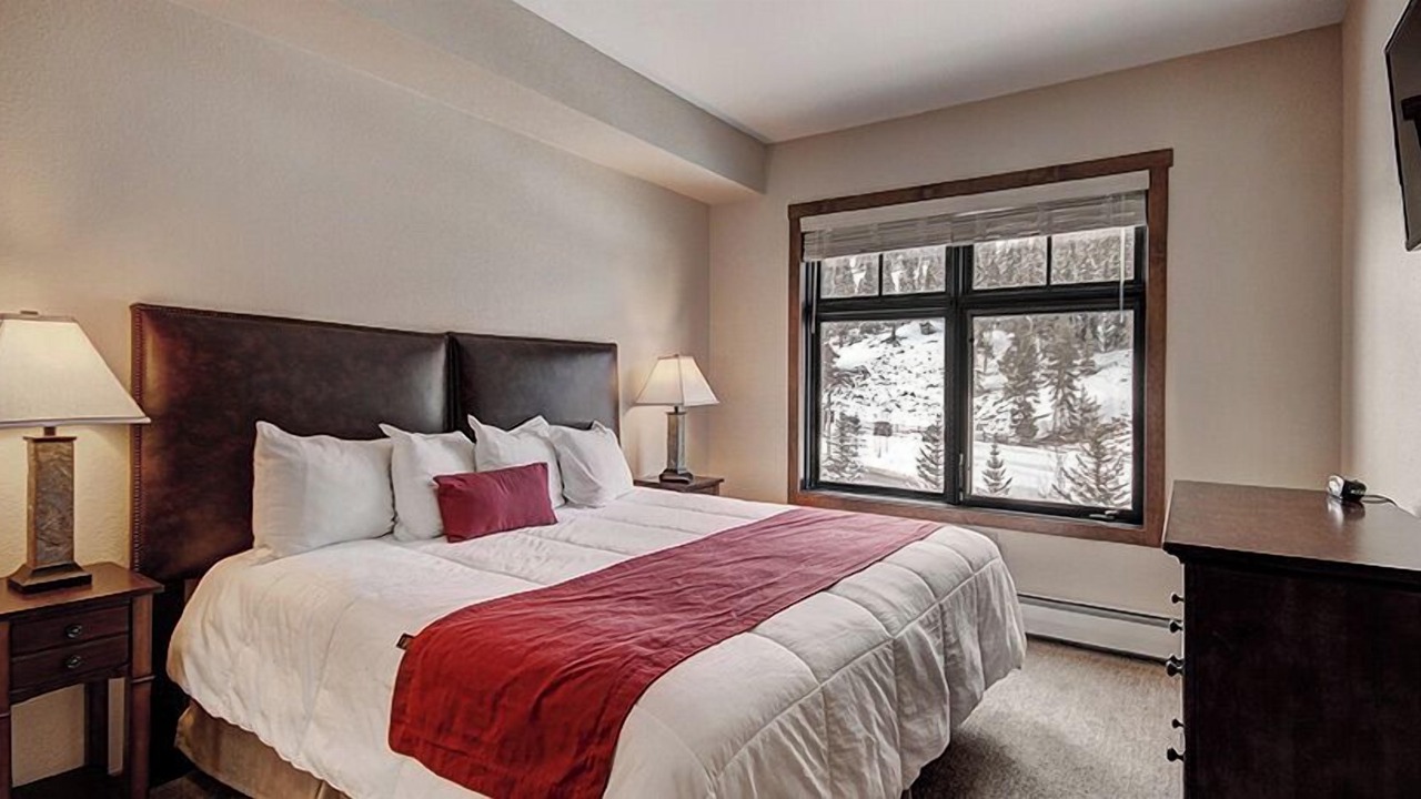 Photo of Bedroom in Copper Mountain Village