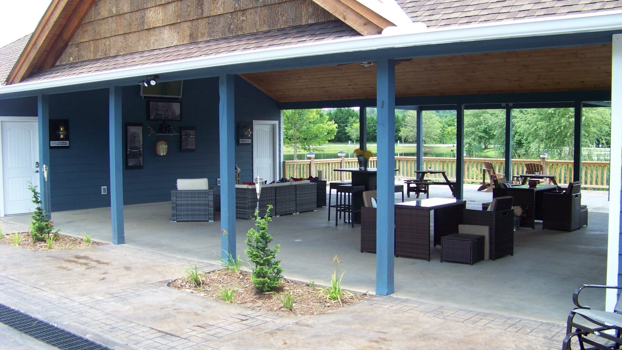 Photo of Outdoor in Morganton