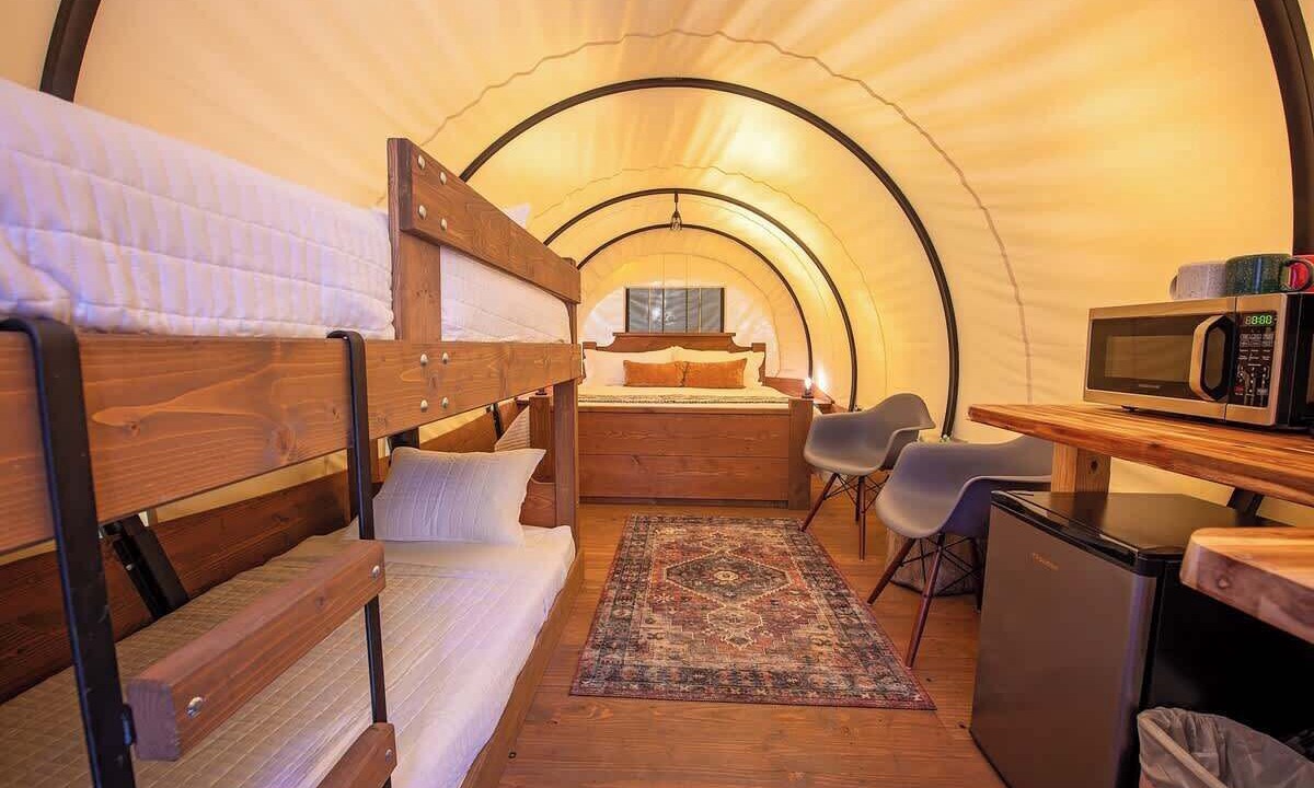 Photo of Bedroom in Benton
