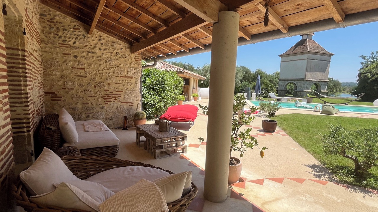 Photo of Patio Balcony in Layrac