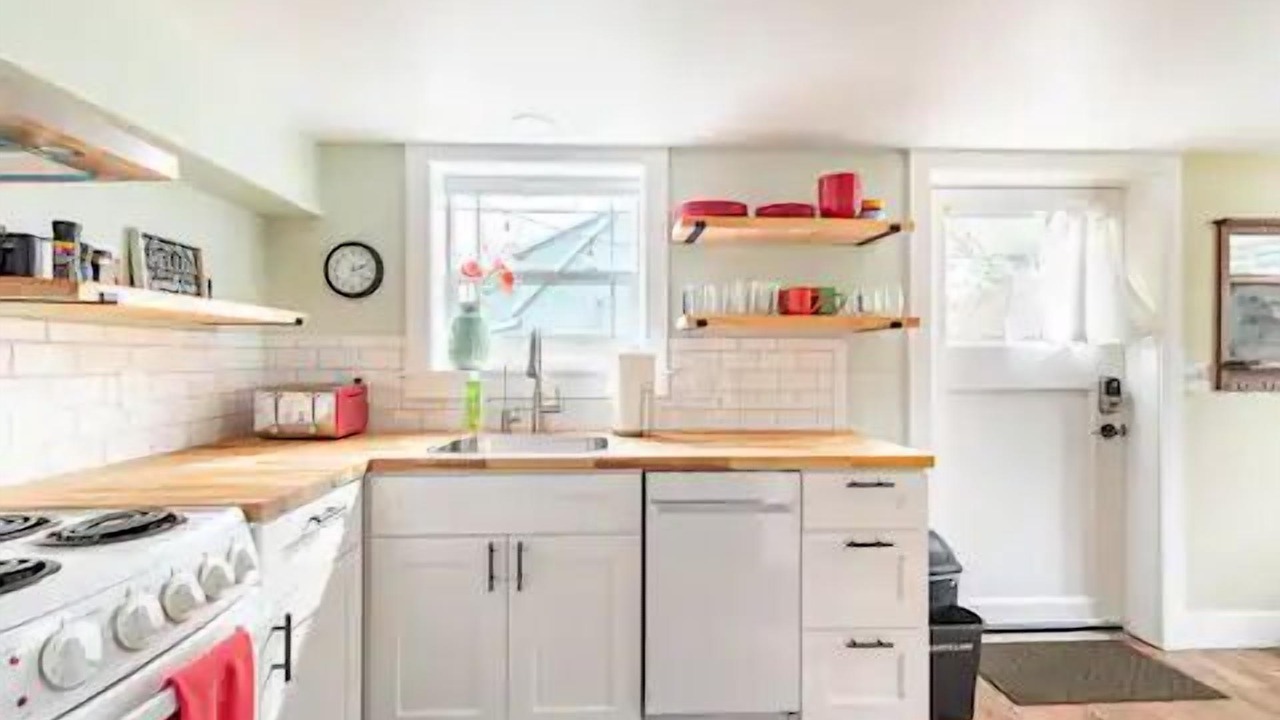 Photo of Others in Pullman