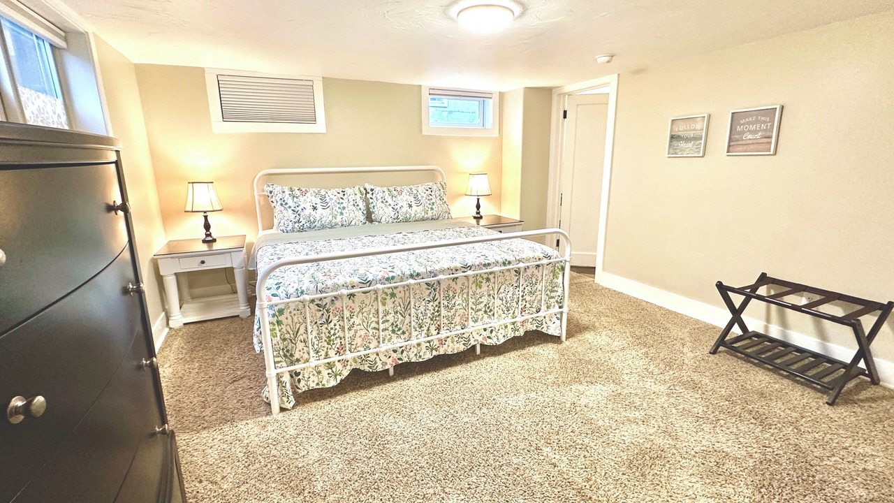 Photo of Others in Pullman