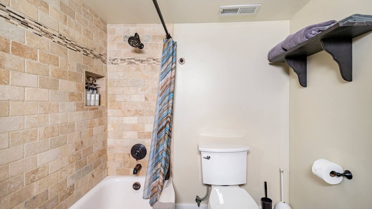 Photo of Others in Pullman