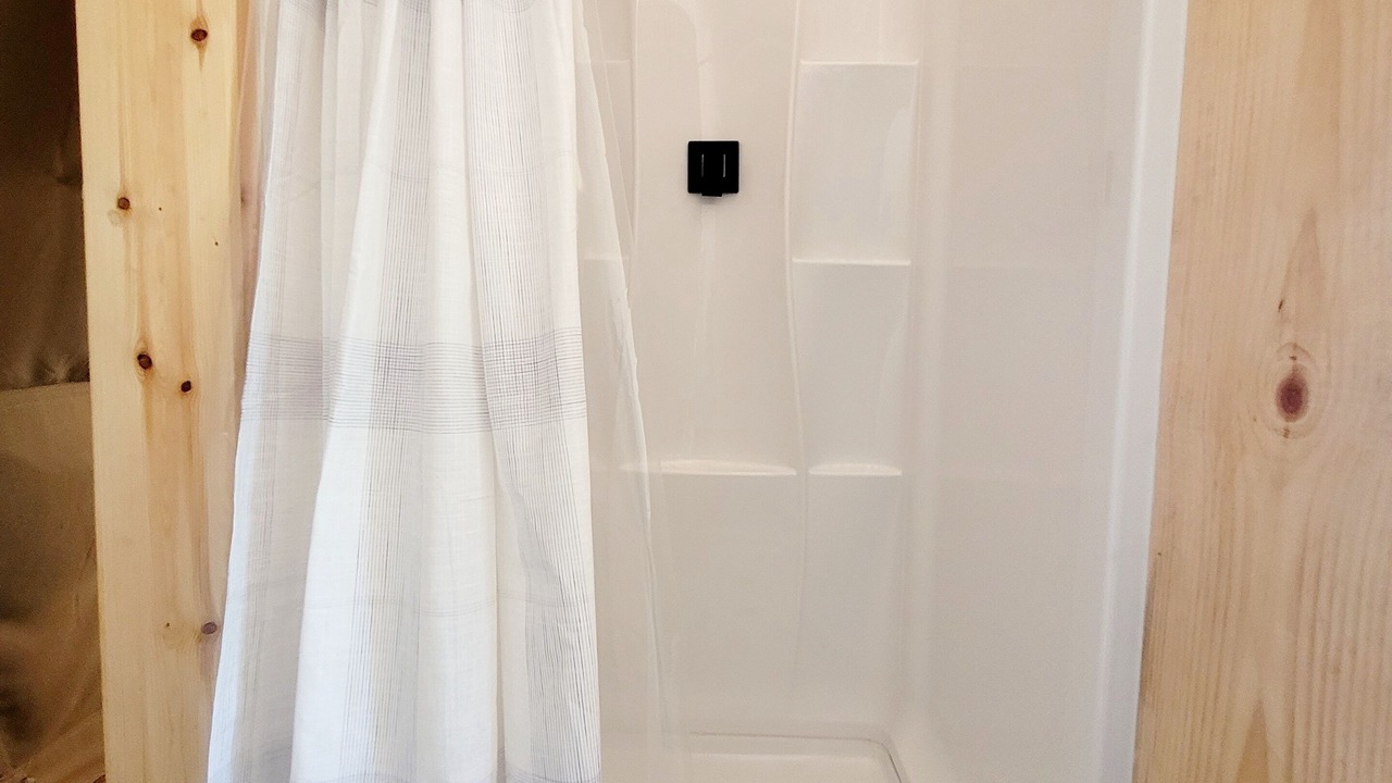 Photo of Bathroom in Jourdanton