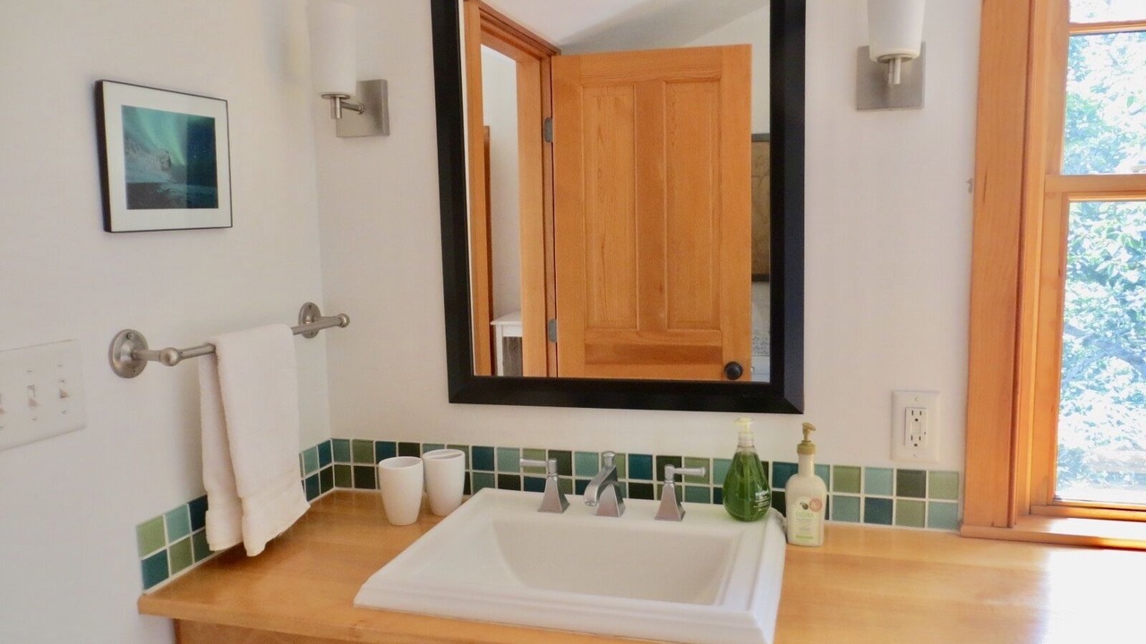 Photo of Bathroom in Aquinnah
