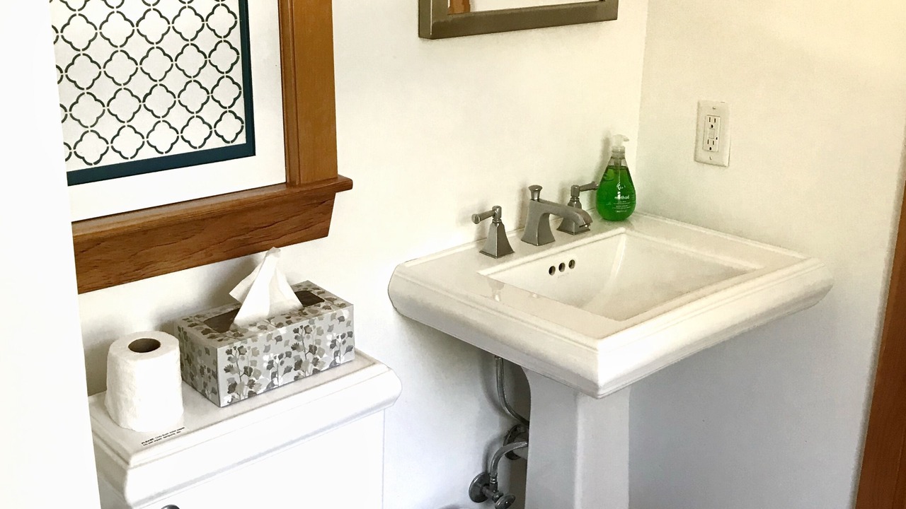 Photo of Bathroom in Aquinnah