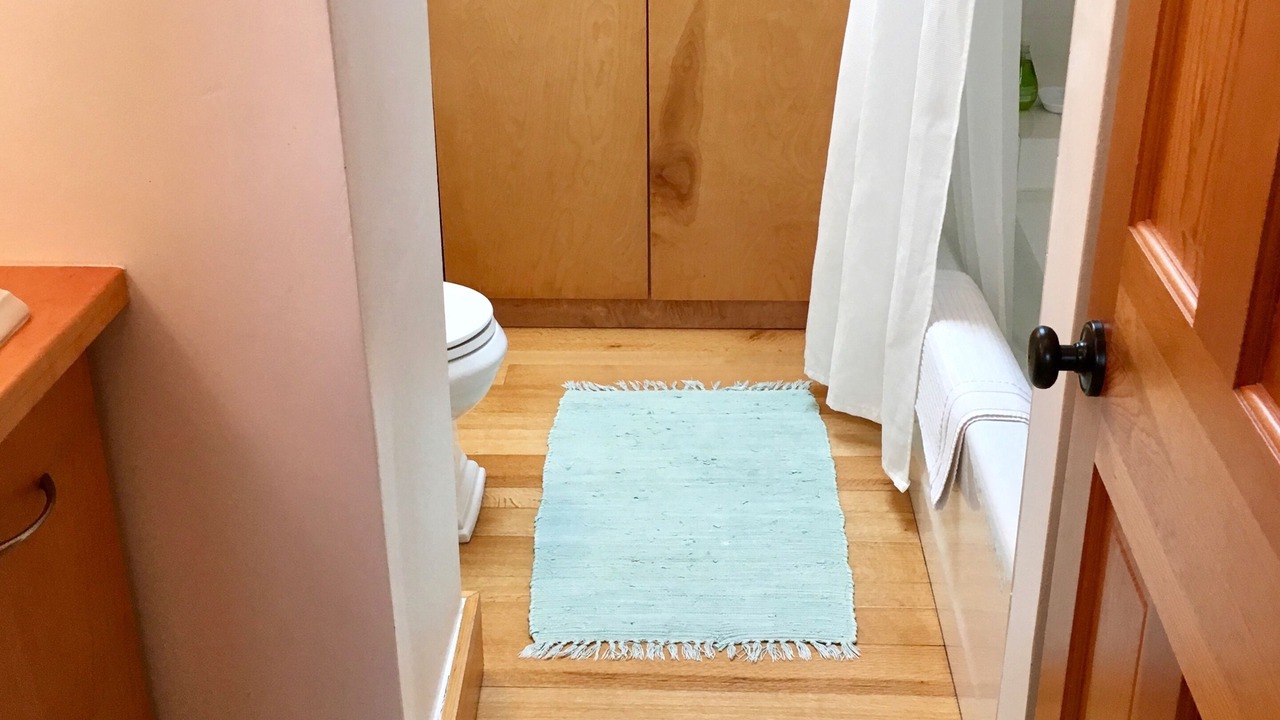 Photo of Bathroom in Aquinnah
