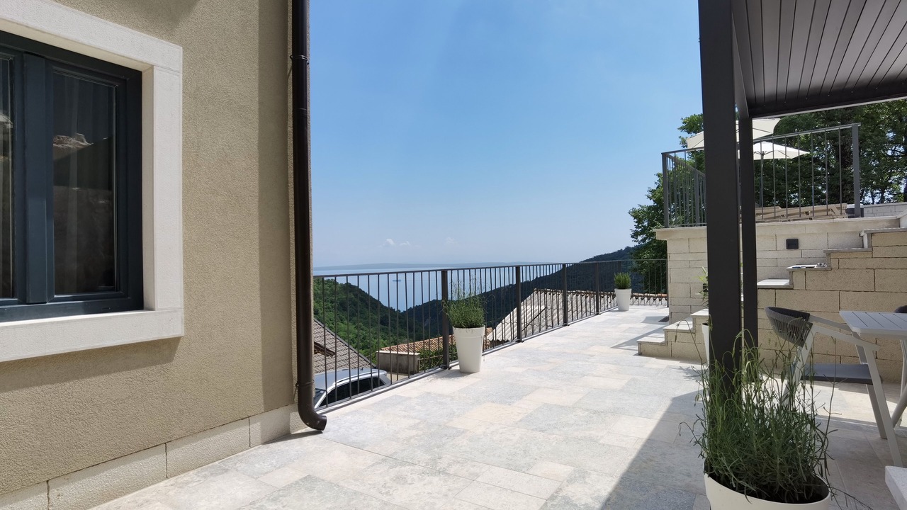 Photo of Patio Balcony in Lovran