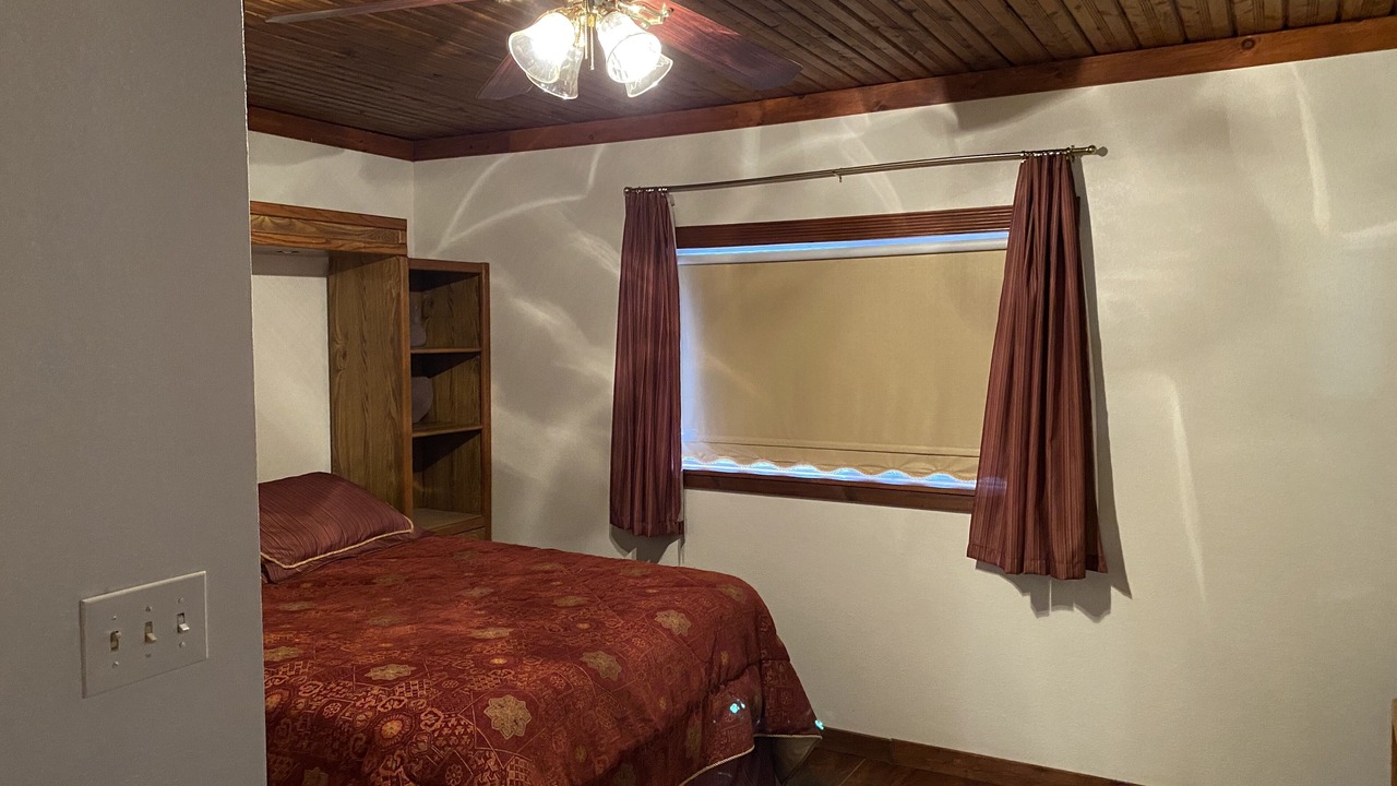 Photo of Bedroom in Bastrop