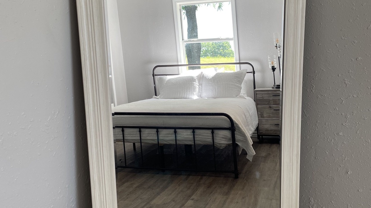 Photo of Bedroom in Rose