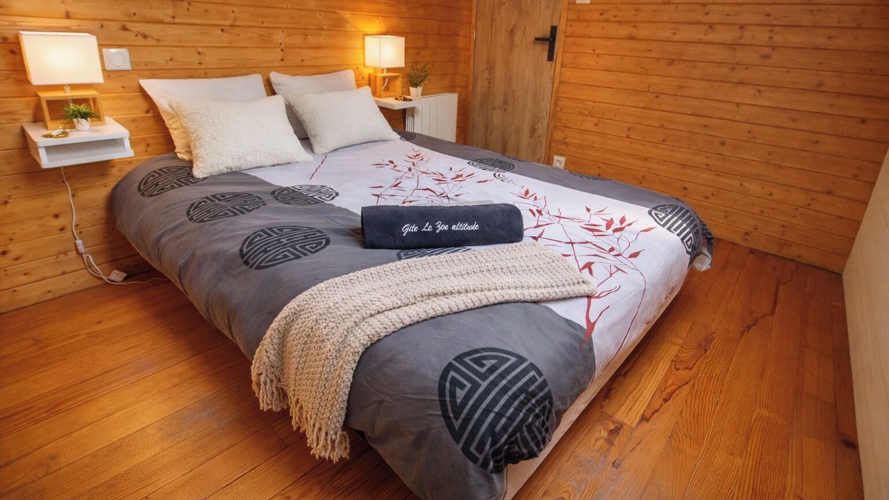 Photo of Bedroom in Saint-Projet-de-Salers