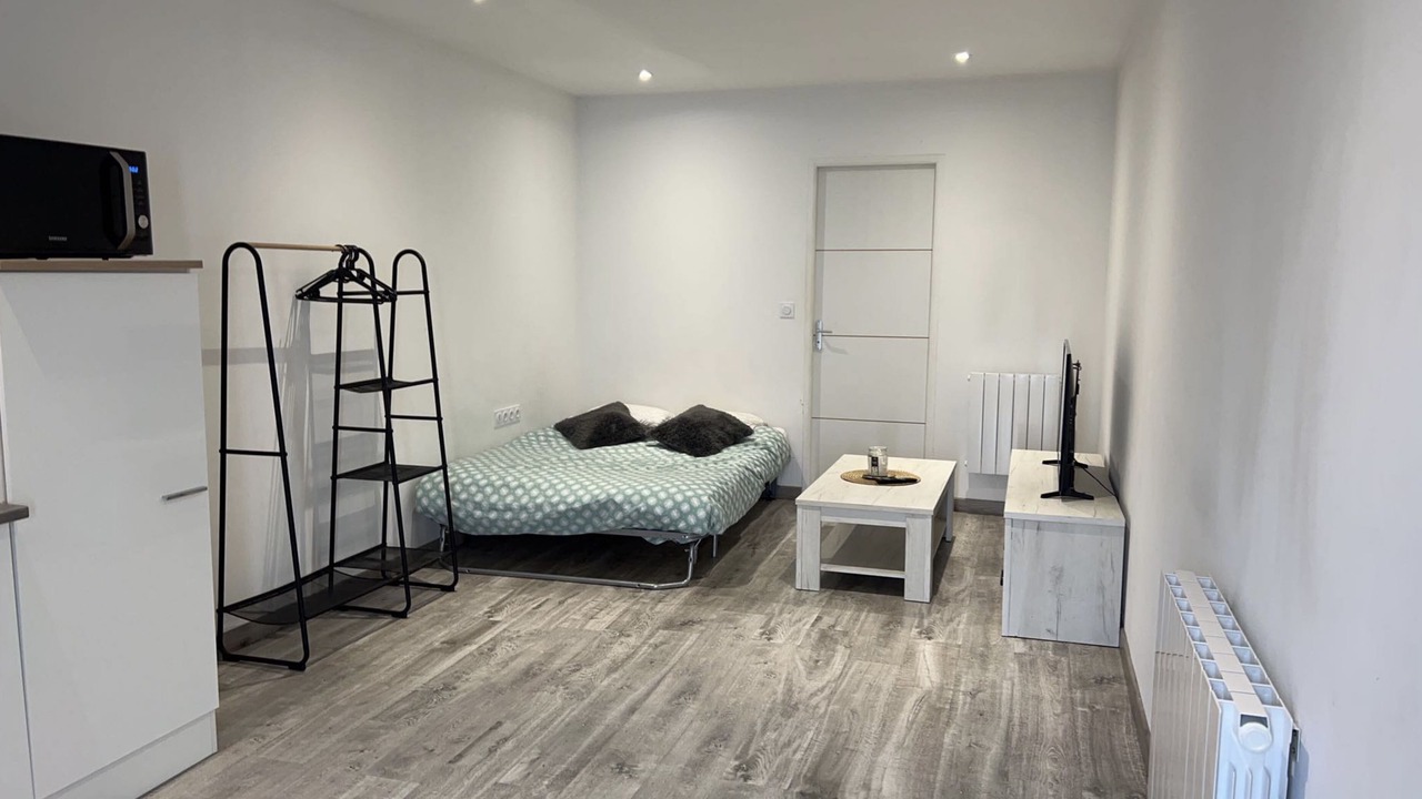 Photo of Bedroom in Montceau-les-Mines