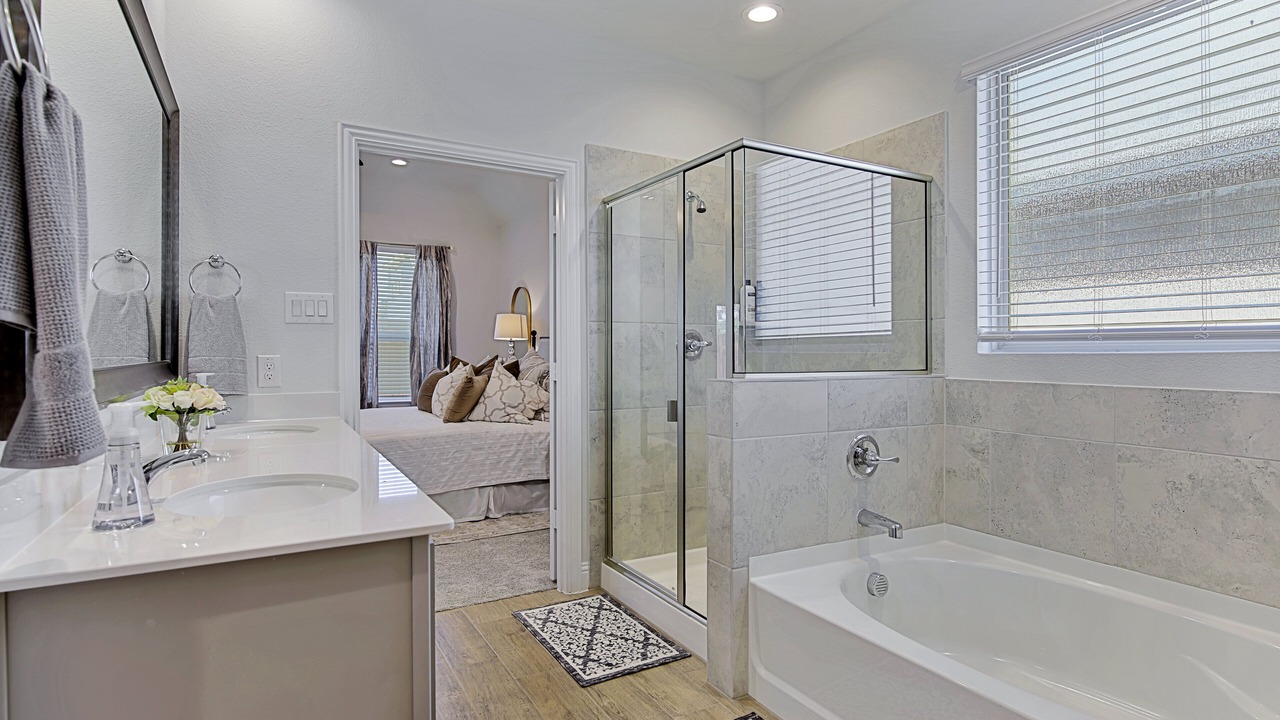 Photo of Bathroom in Argyle