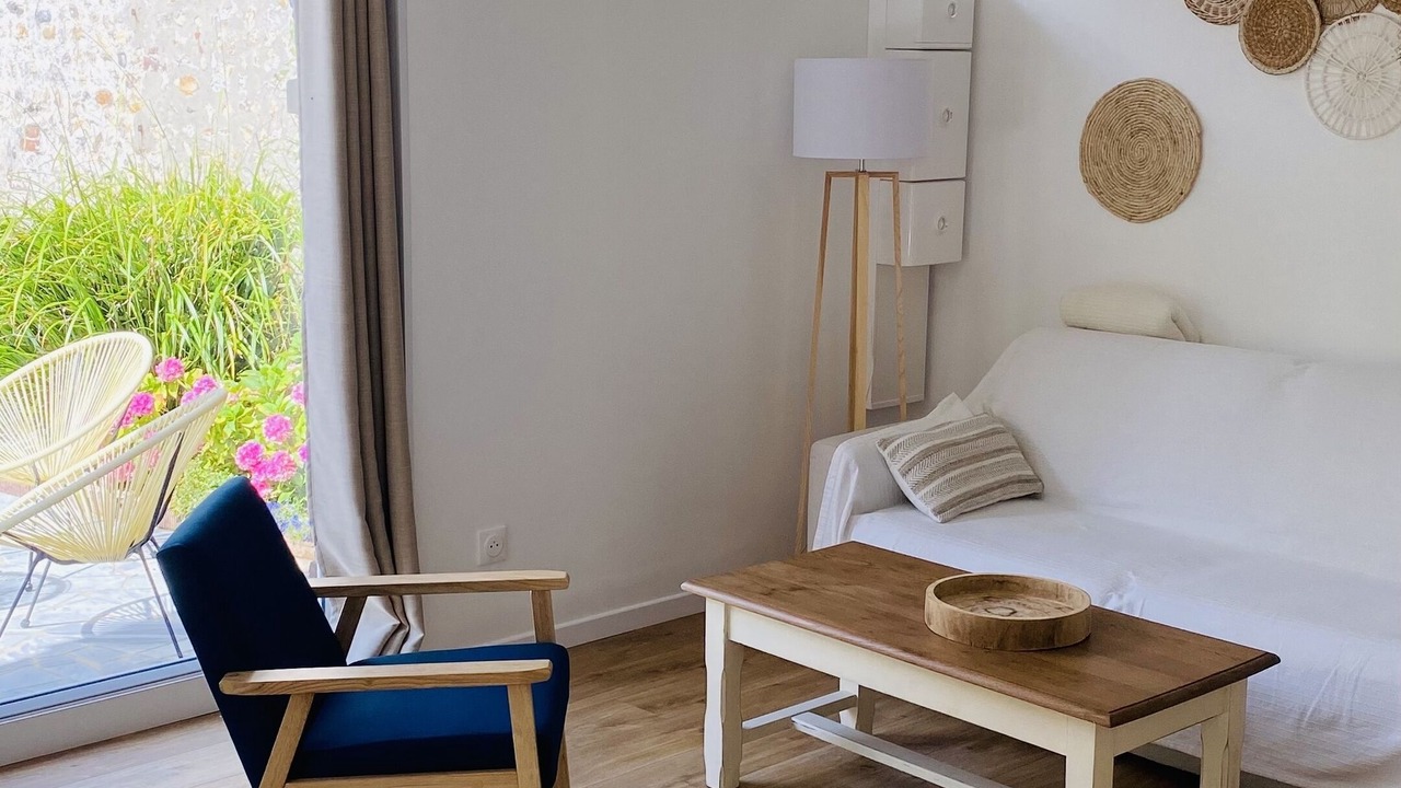 Photo of Livingroom in Fecamp