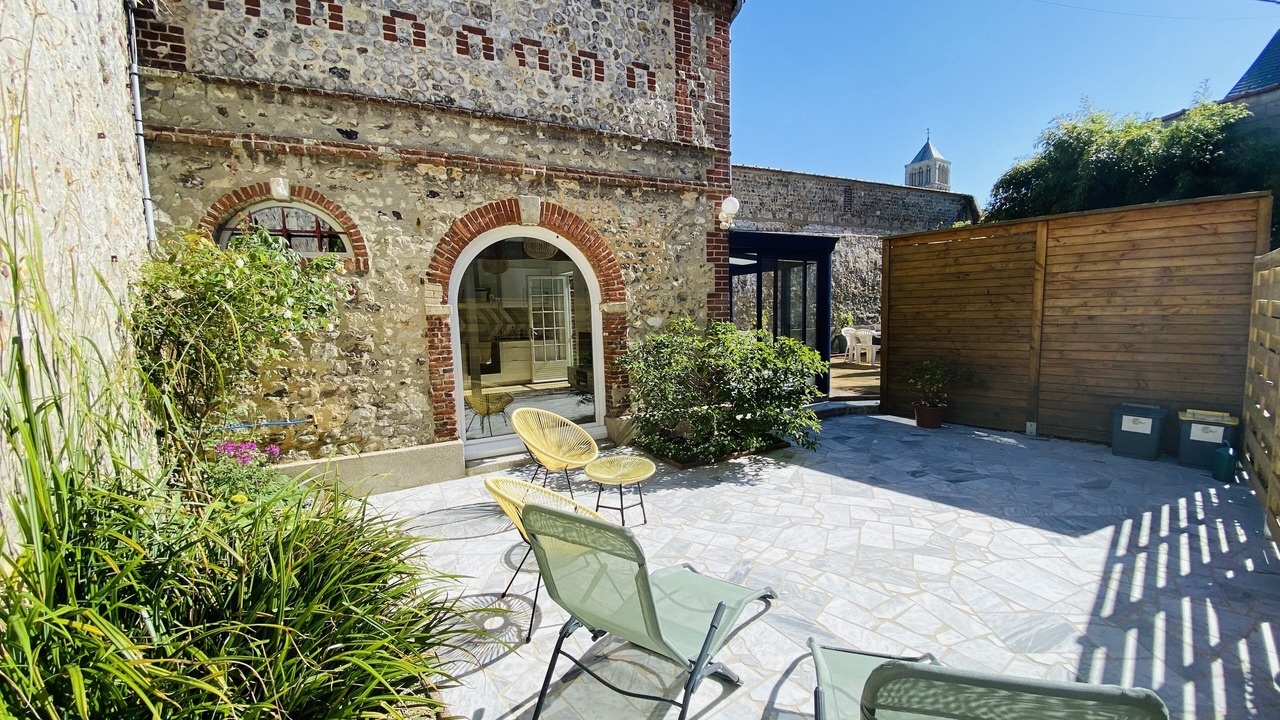 Photo of Patio Balcony in Fecamp