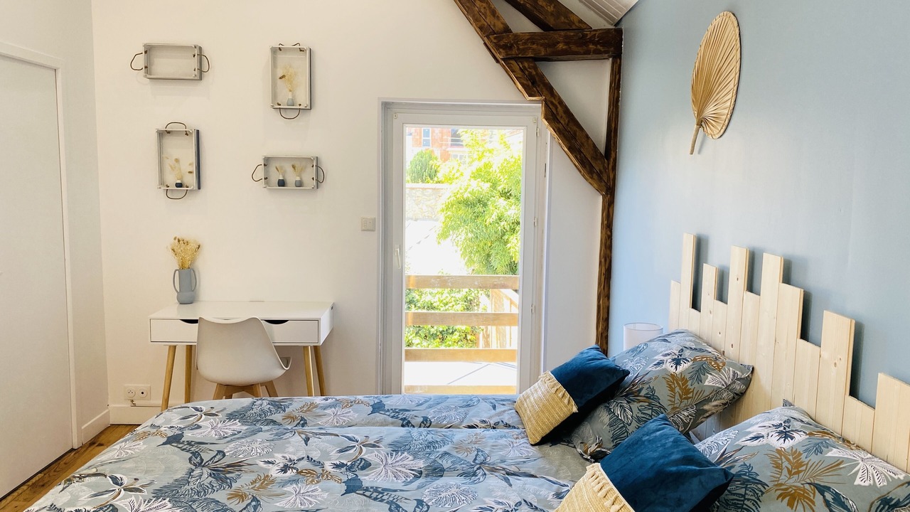 Photo of Bedroom in Fecamp