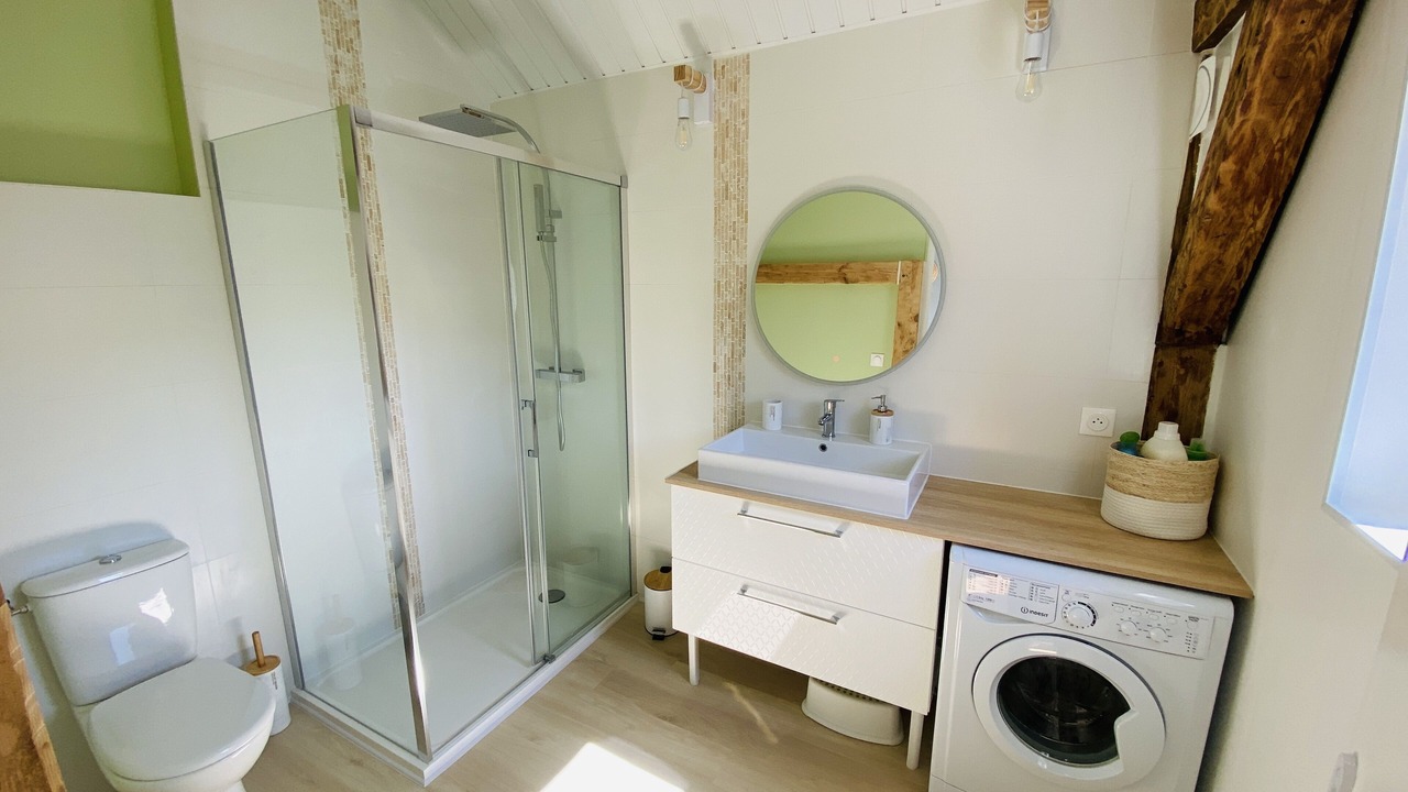 Photo of Bathroom in Fecamp