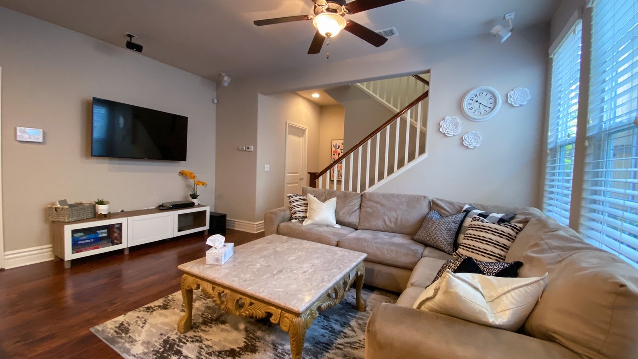 Photo of Livingroom in Highland Reserve