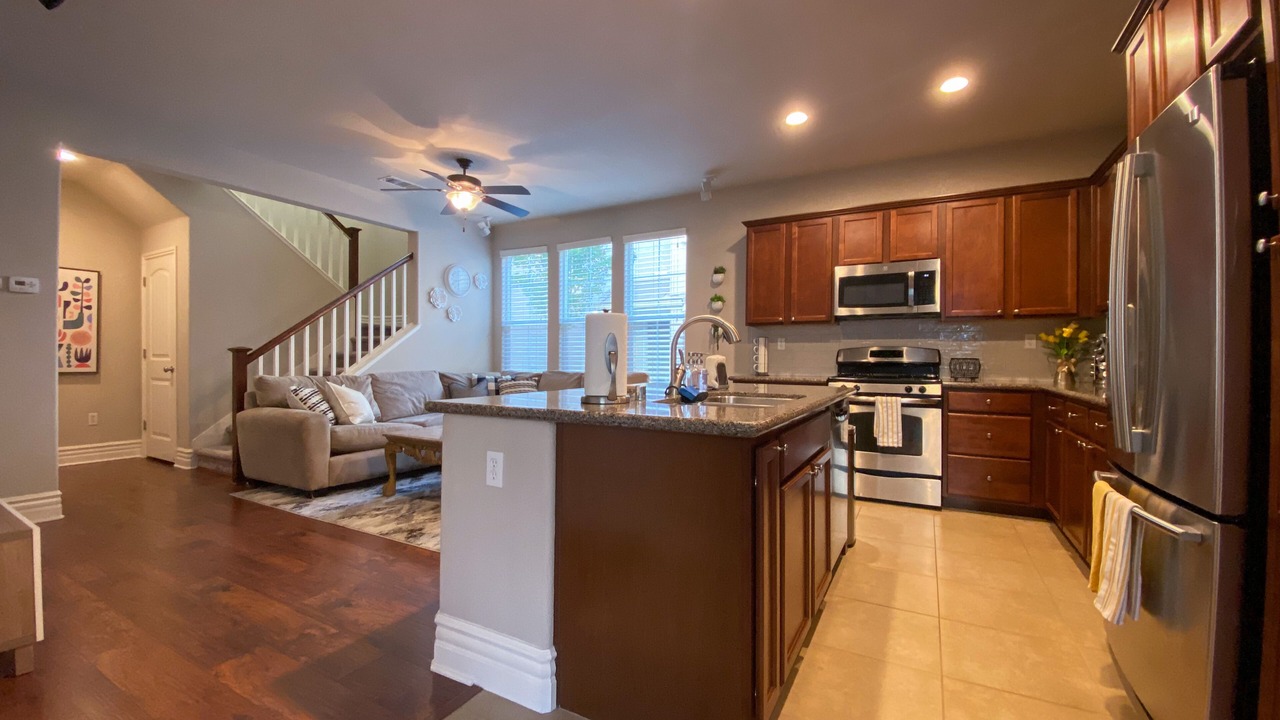 Photo of Kitchen in Highland Reserve