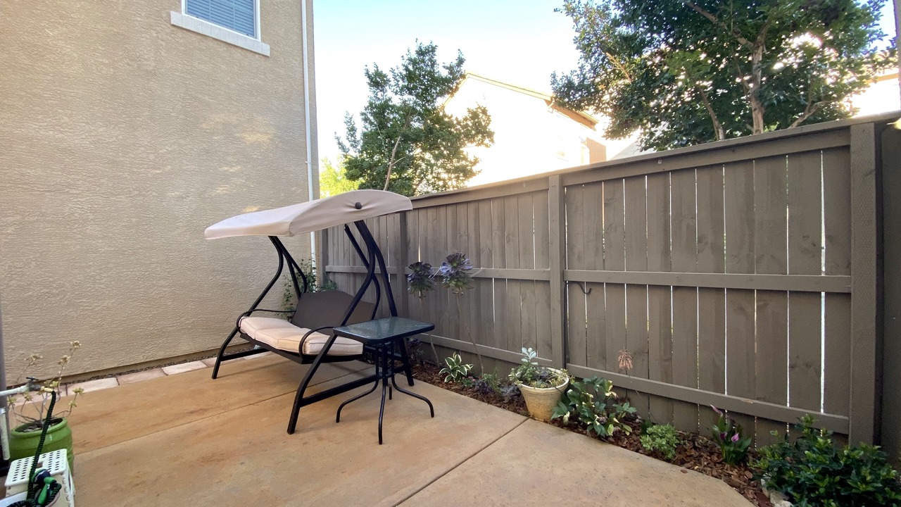 Photo of Patio Balcony in Highland Reserve
