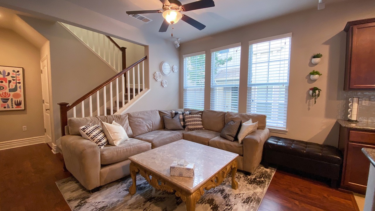 Photo of Livingroom in Highland Reserve