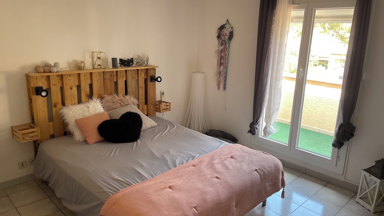 Photo of Bedroom in Alenya