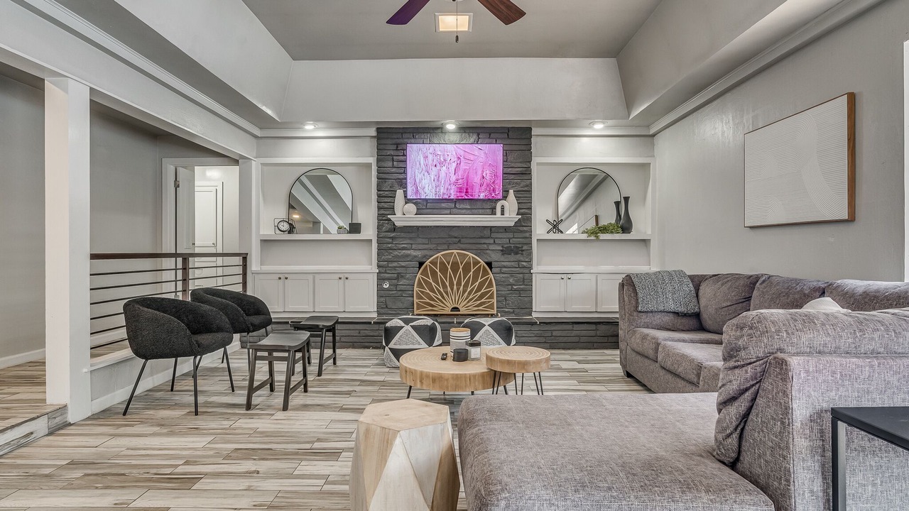 Photo of Livingroom in Oklahoma City