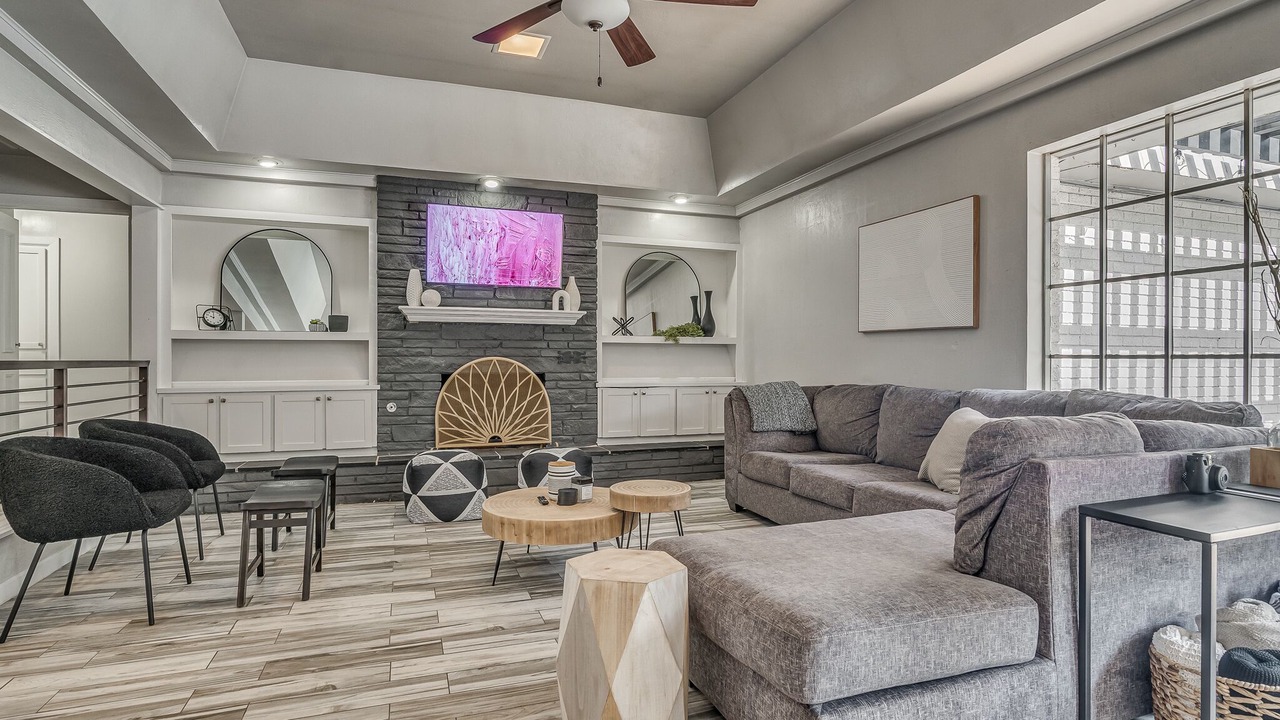 Photo of Livingroom in Oklahoma City