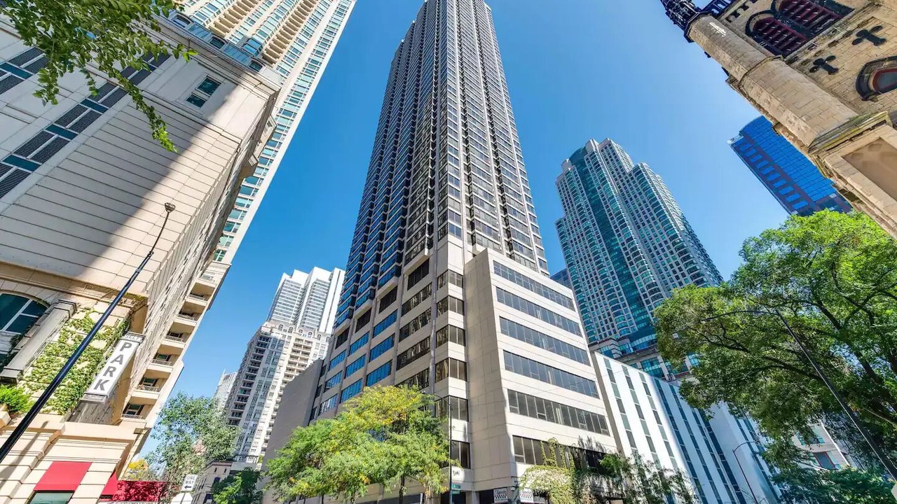 Photo of Outdoor in Near North Side