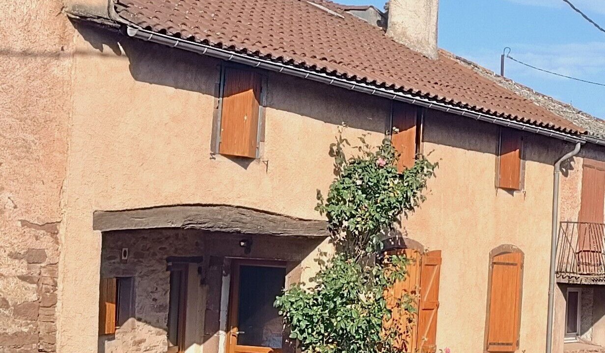 Photo of Outdoor in Martrin